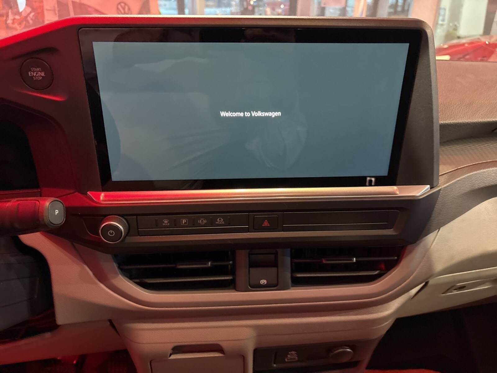 Volkswagen Transporter Kasten kurzer Radstand – Bild 10
