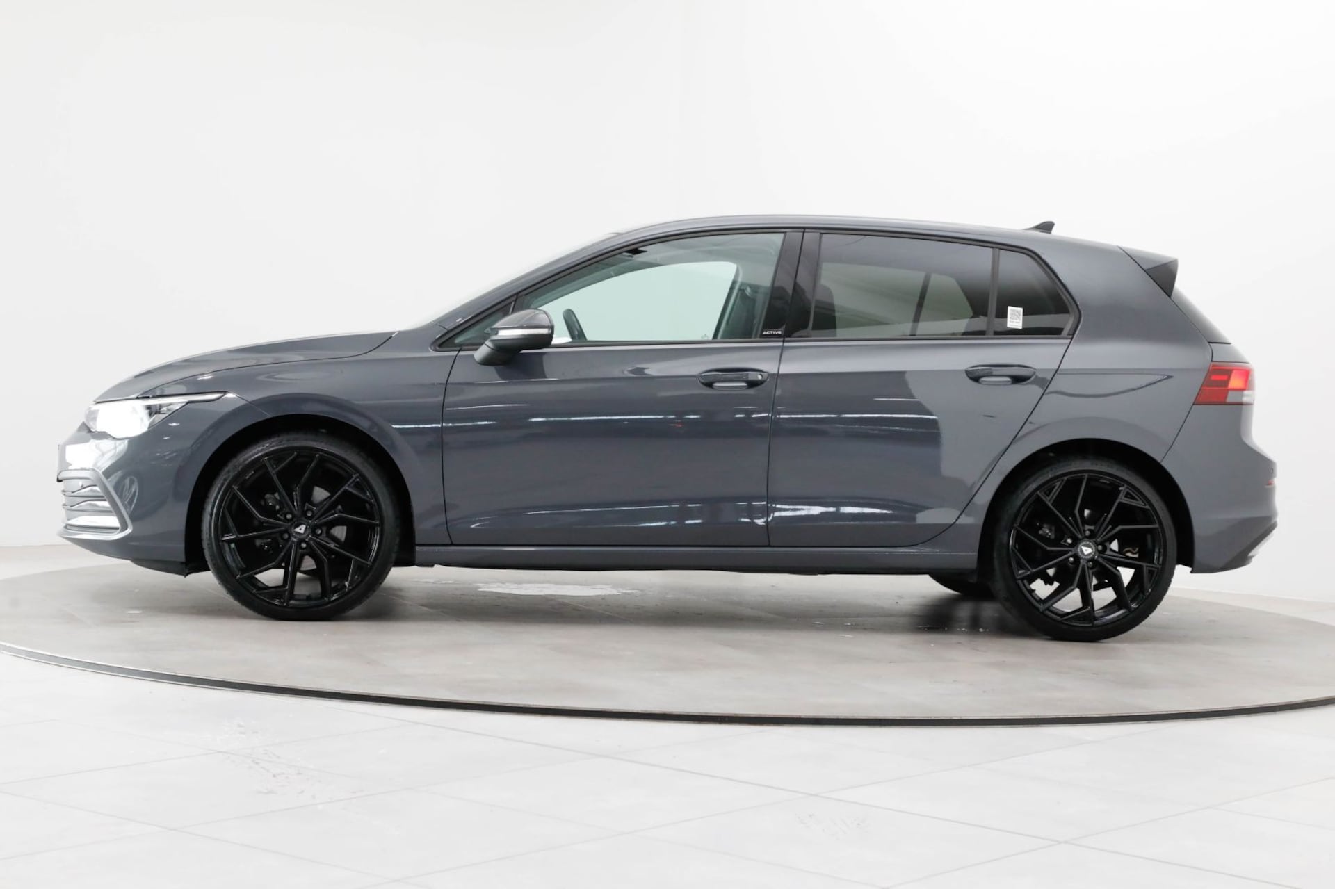 Volkswagen Golf Active