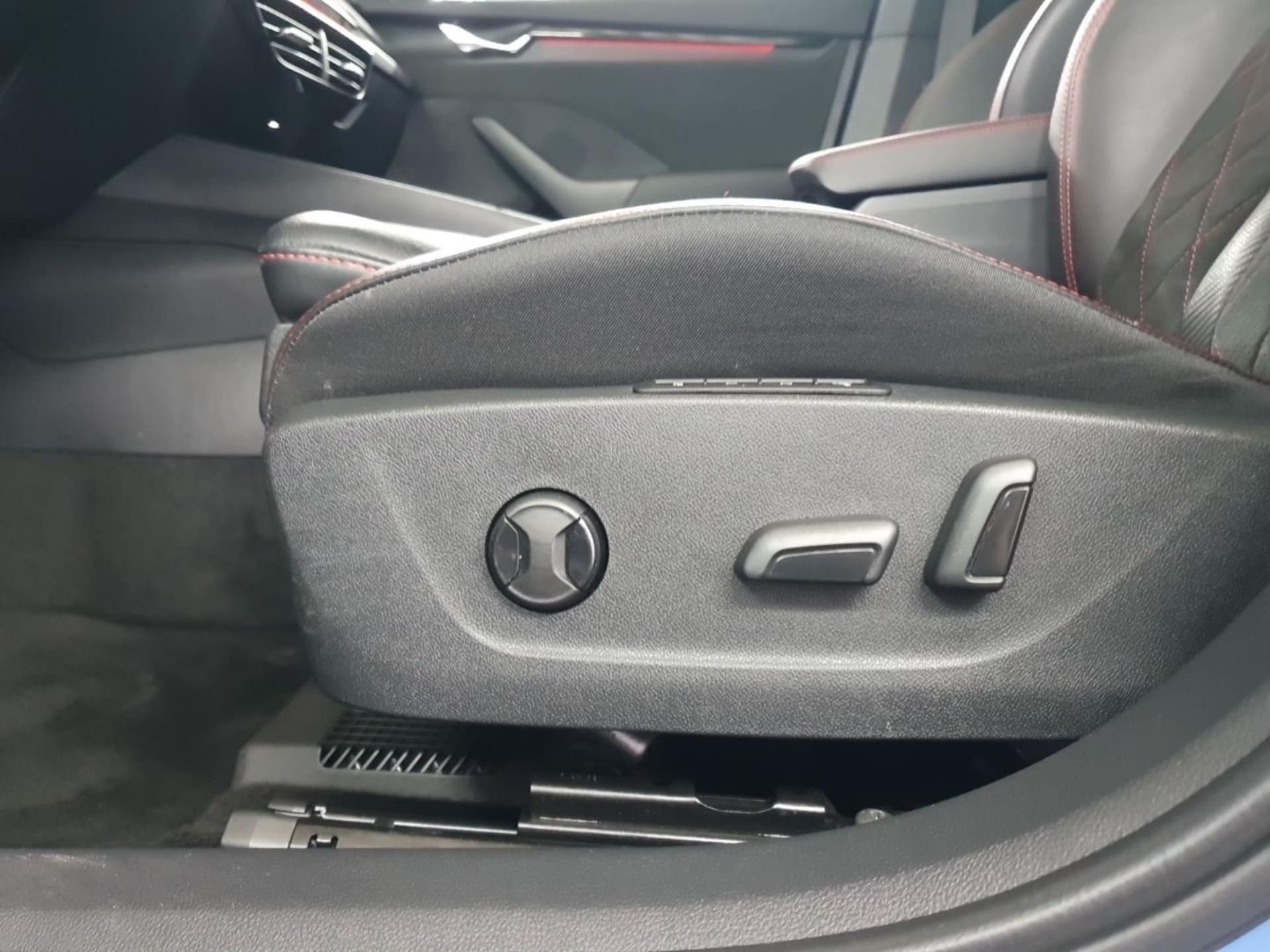 Skoda Octavia Combi RS