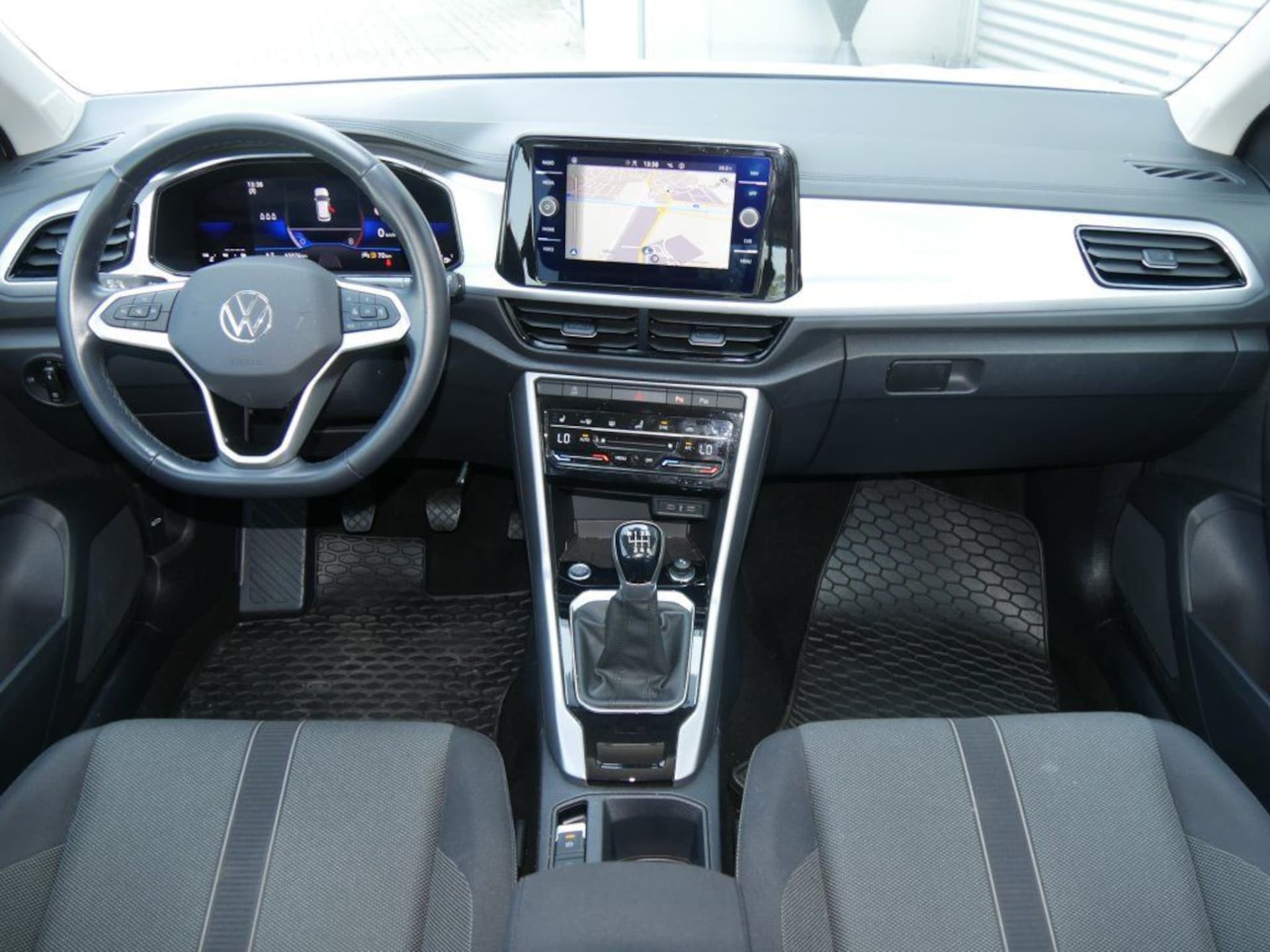 Volkswagen T-Roc Life