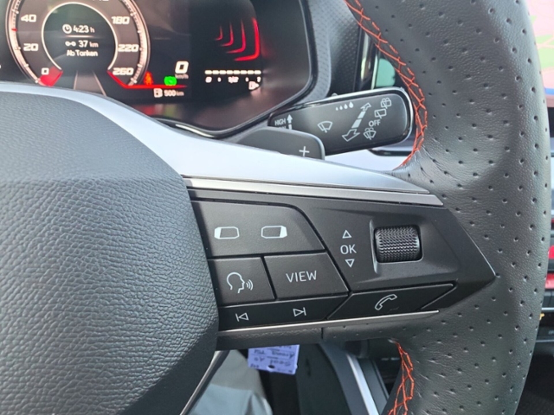 SEAT Arona FR