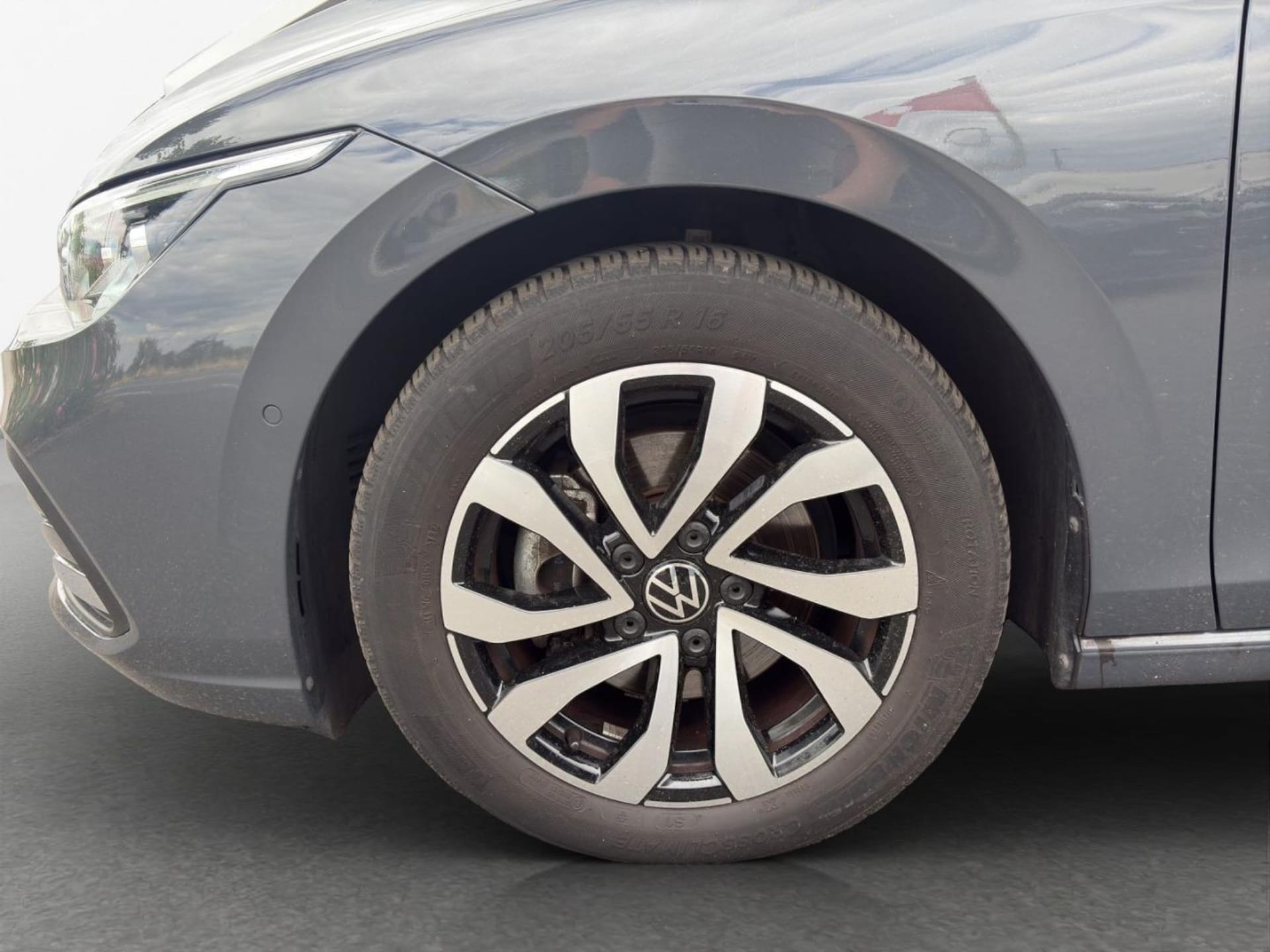 Volkswagen Golf Active