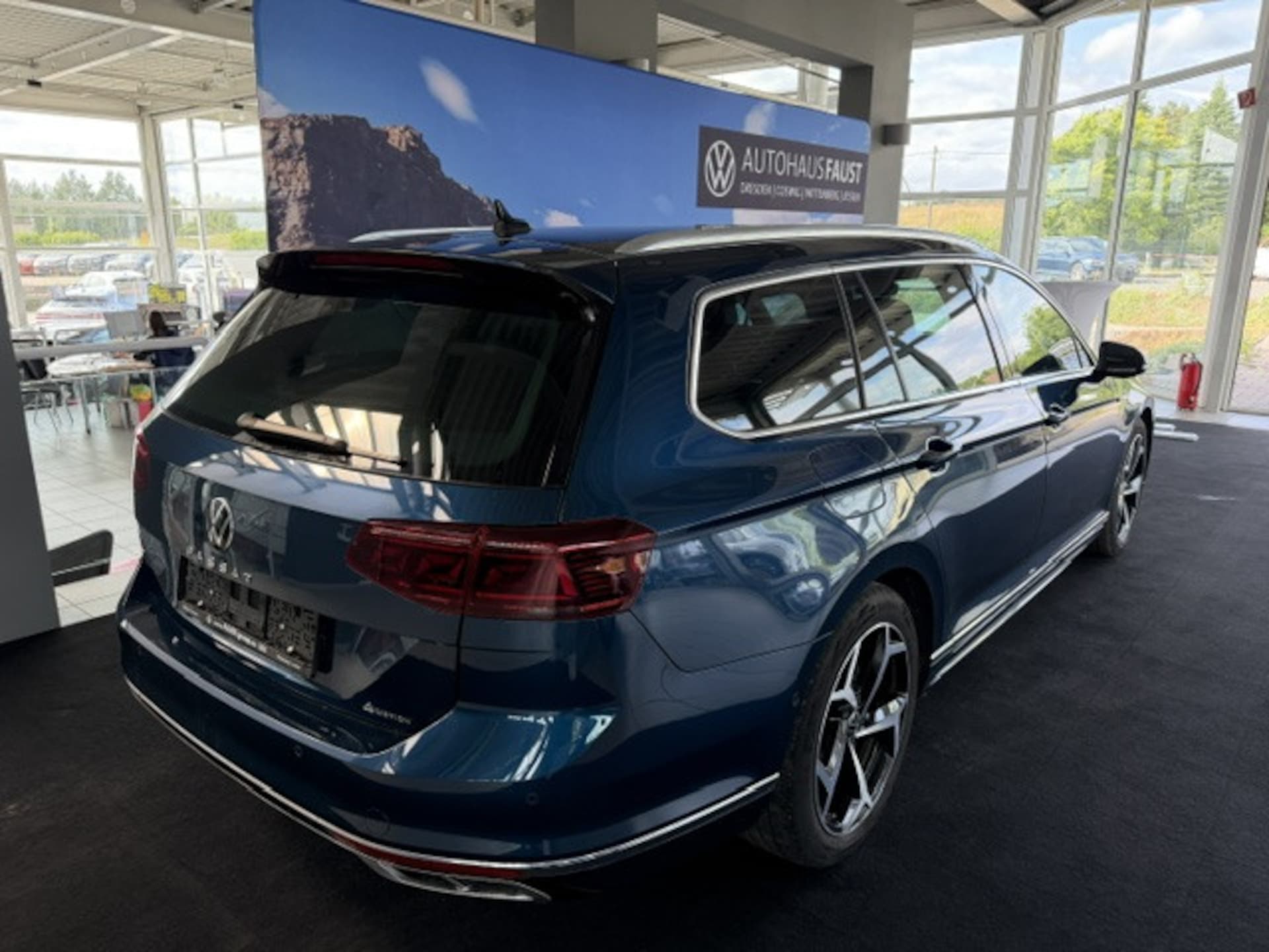 Volkswagen Passat Variant Elegance