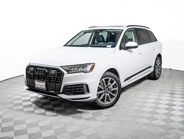 2023 Audi Q7 Premium Plus AWD photo