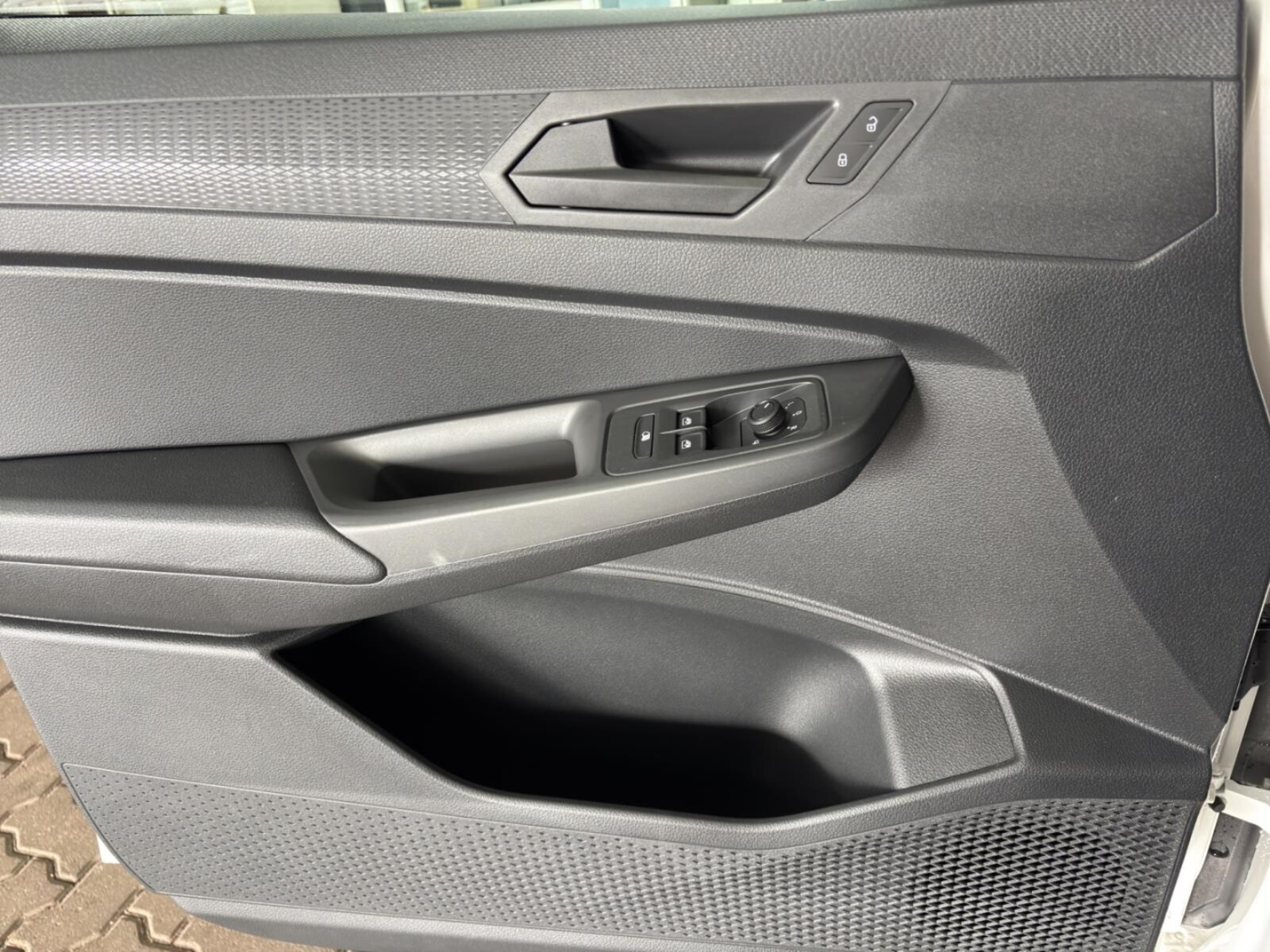 Volkswagen Caddy Cargo – Bild 12
