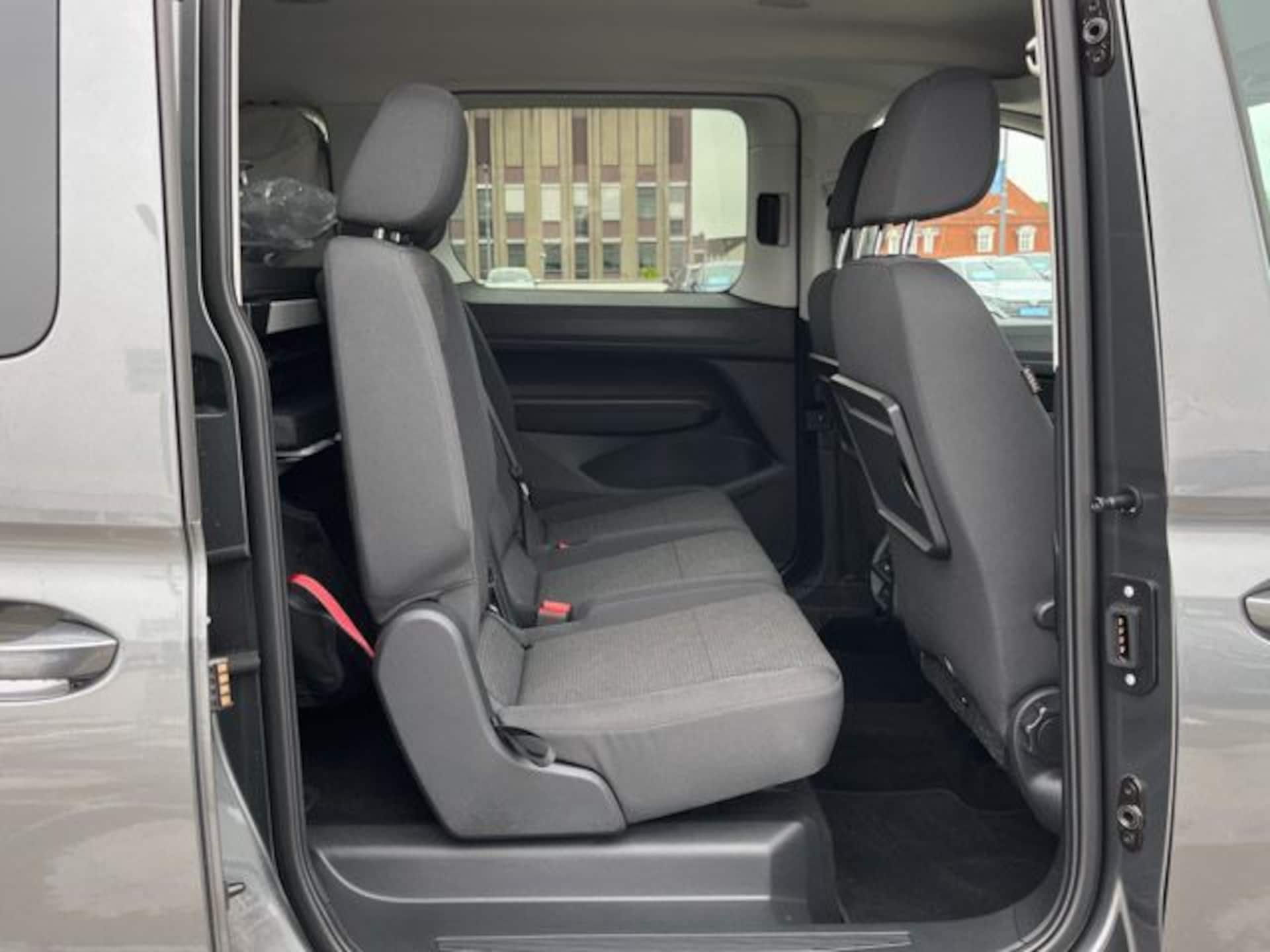 Volkswagen Caddy Maxi California