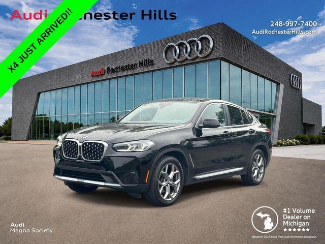 Photo of 2024 BMW X4