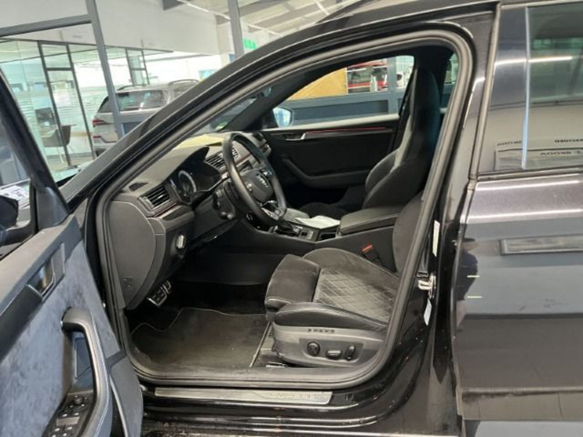 Skoda Superb Combi Sportline