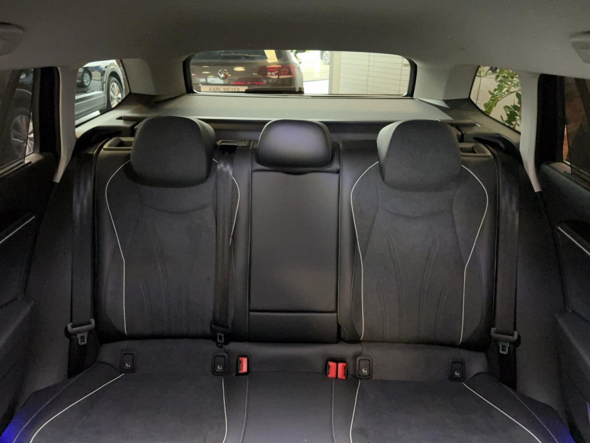 Volkswagen Passat Elegance