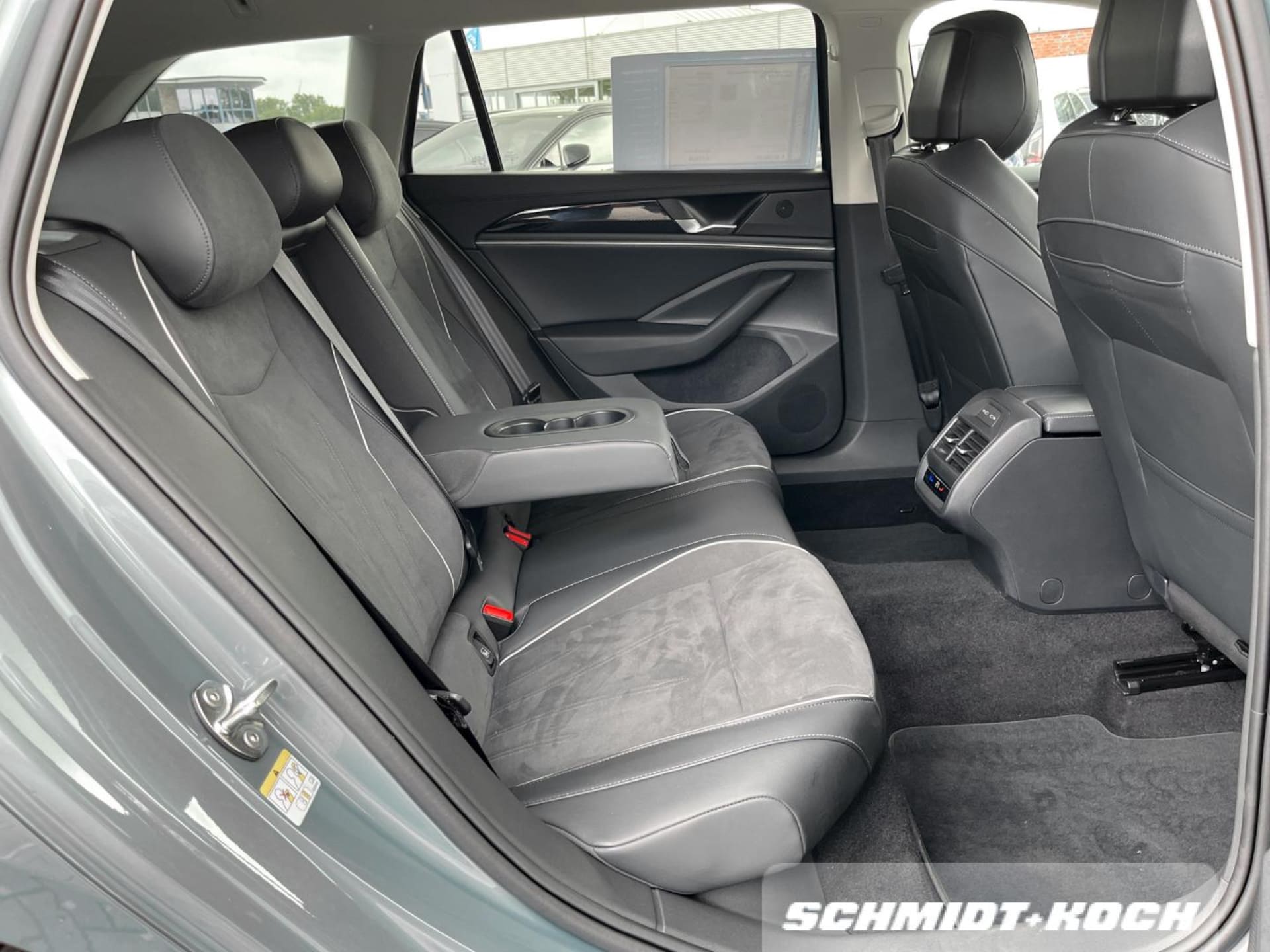 Volkswagen Passat Business