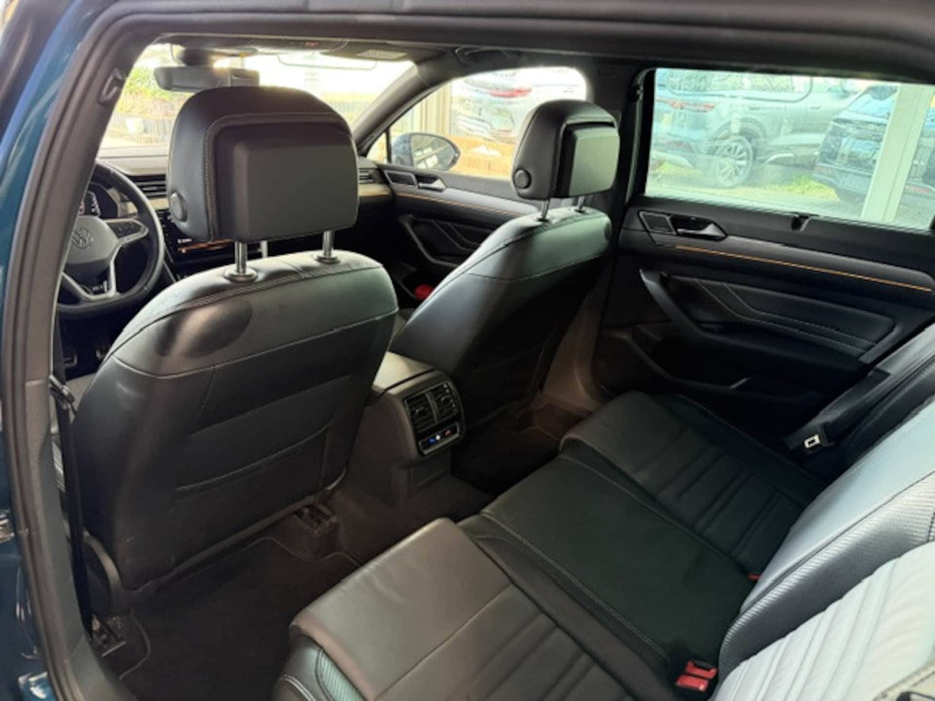 Volkswagen Passat Variant Elegance