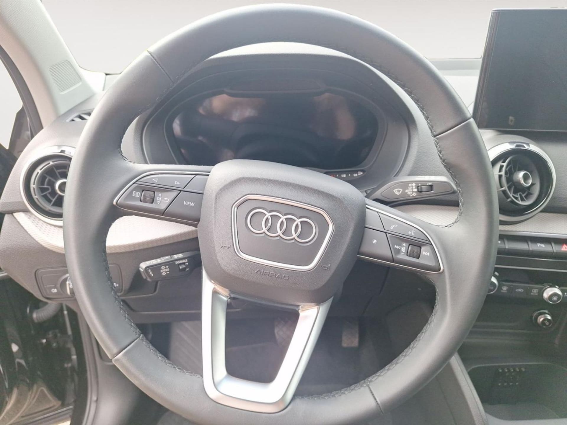 Audi Q2 S line