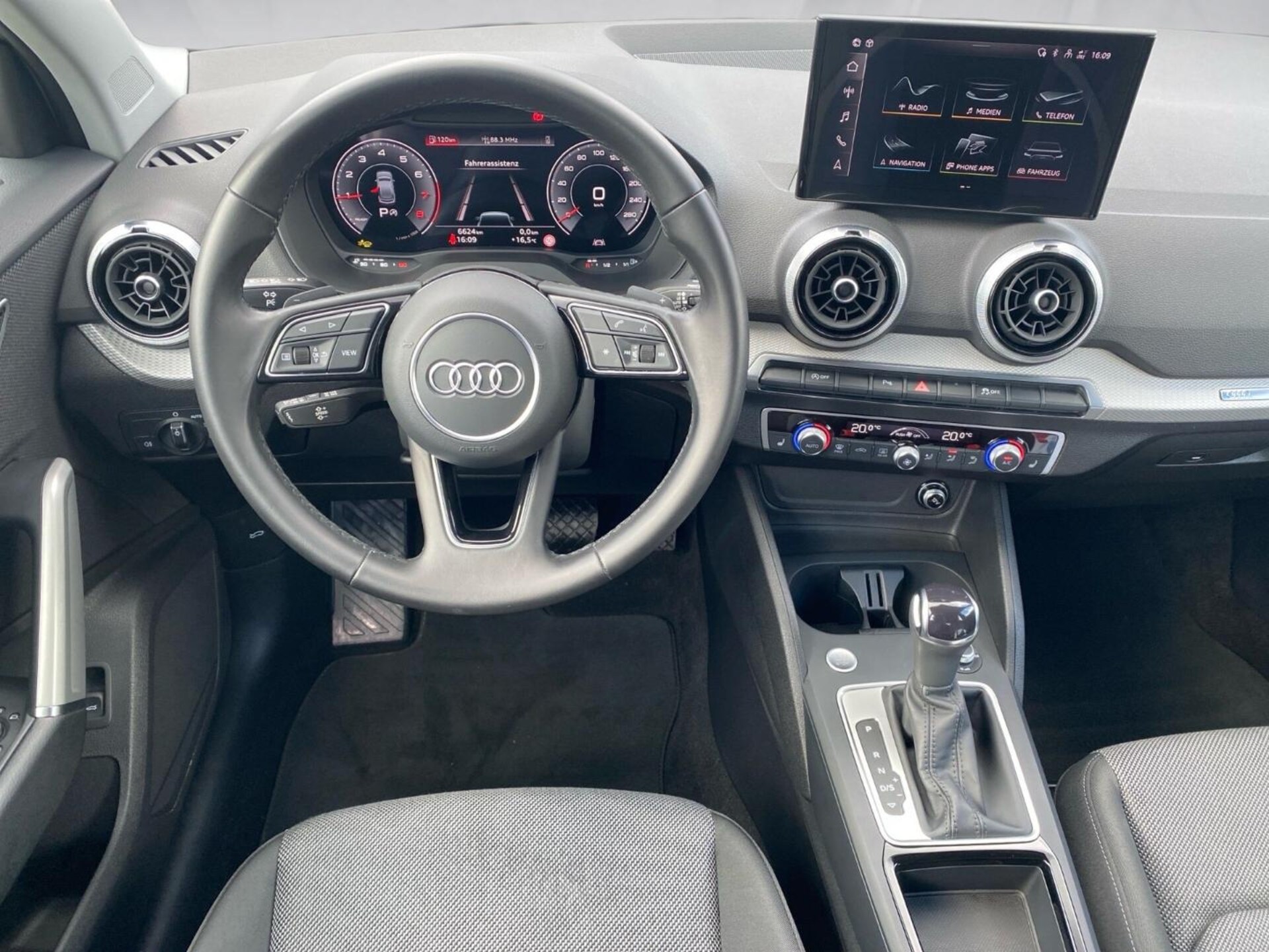 Audi Q2 Advanced