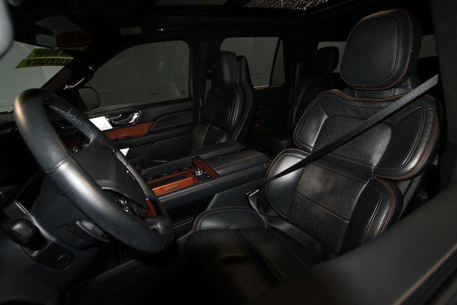 2024 Lincoln Navigator