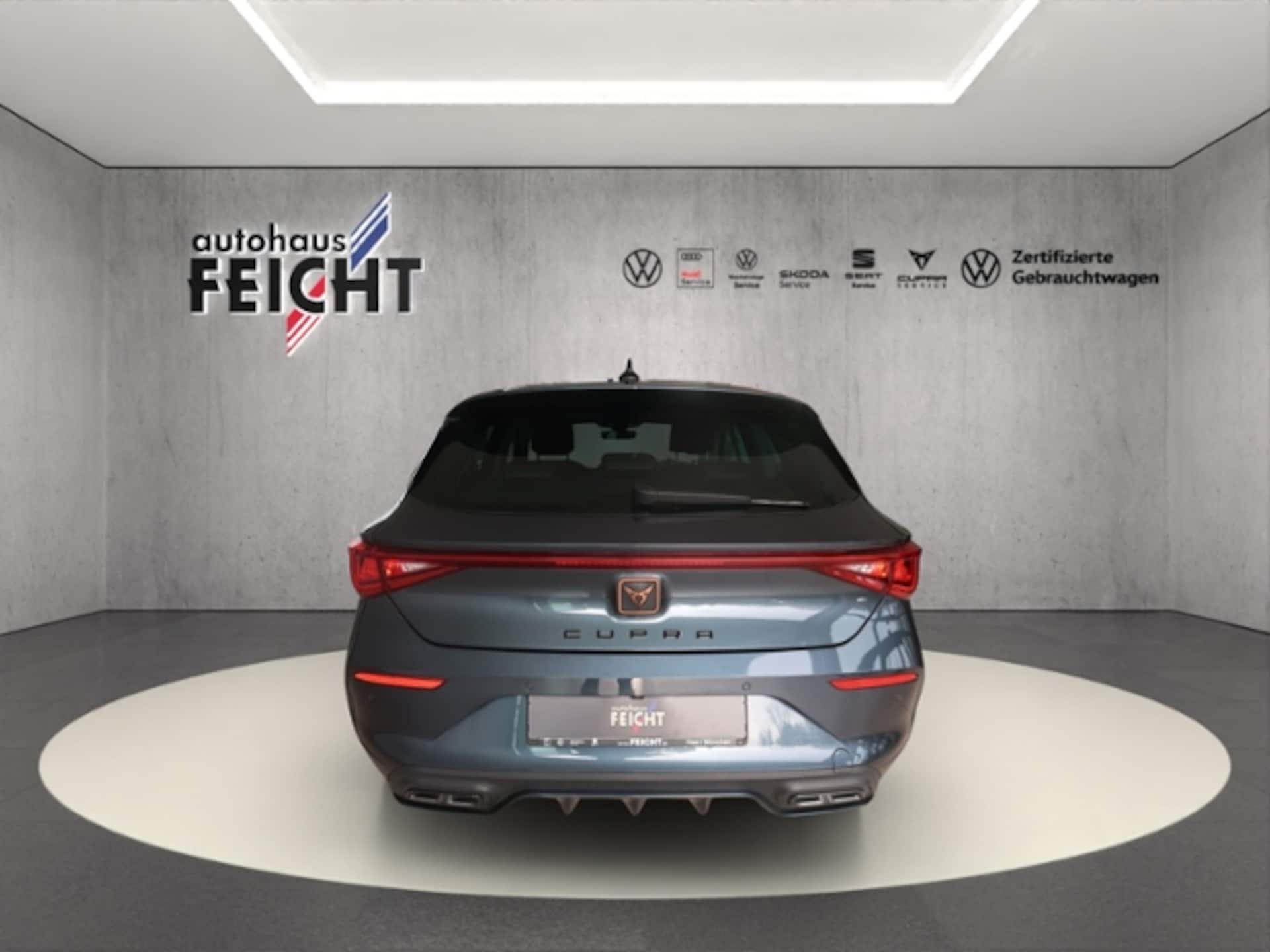CUPRA Leon