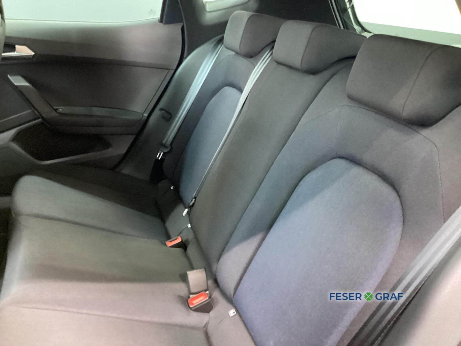 SEAT Arona – Bild 8