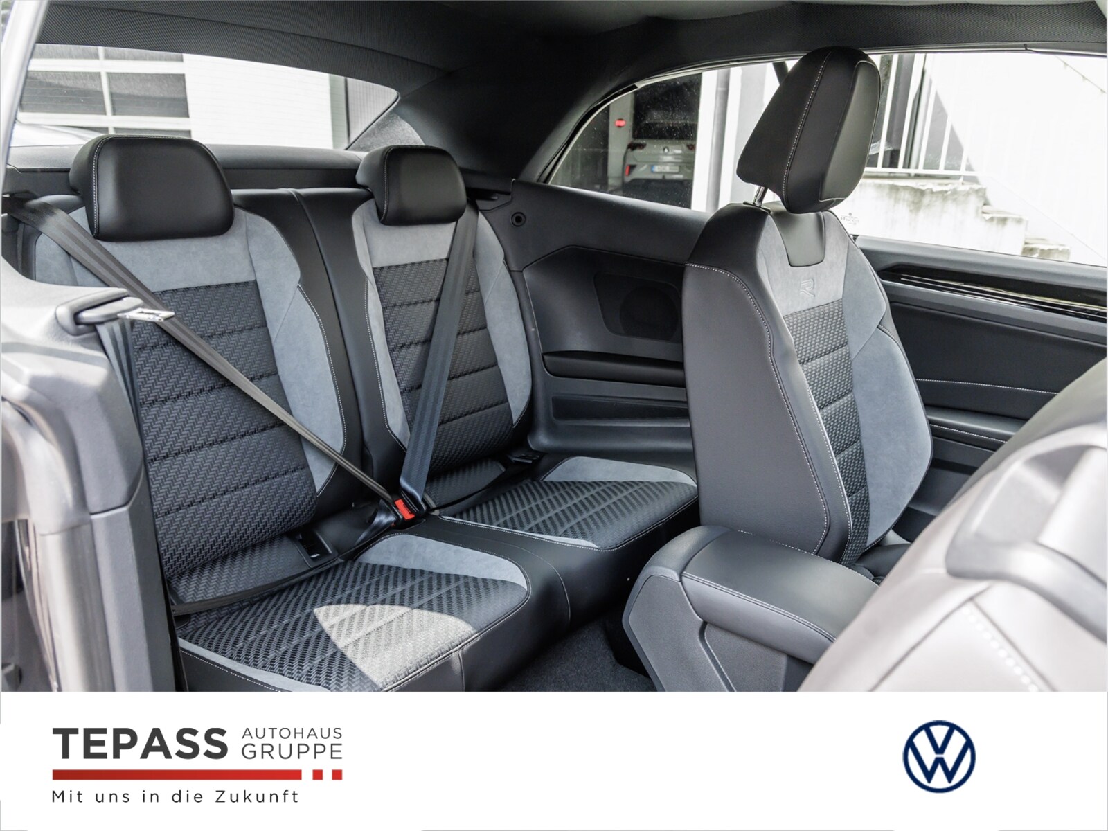 Volkswagen T-Roc Cabriolet – Bild 10