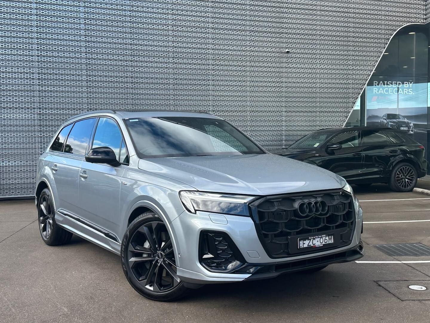 Image about Audi Q7 SUV TFSI quattro tiptronic