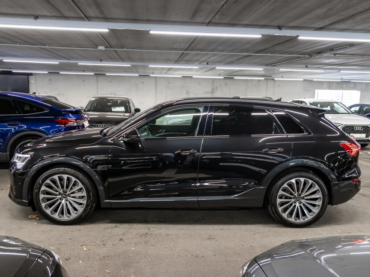 Image about Audi Q8 e-tron advanced 55 e-tron quattro