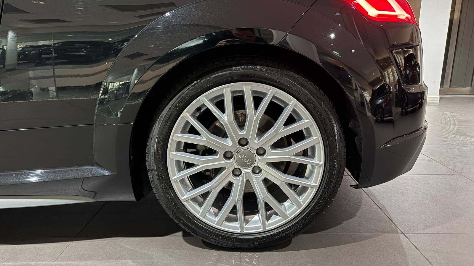 Image about Audi TT Coupé S line 40 TFSI 145 kW (197 ch) S tronic