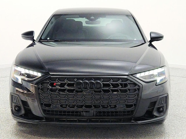 2022 Audi S8 L
