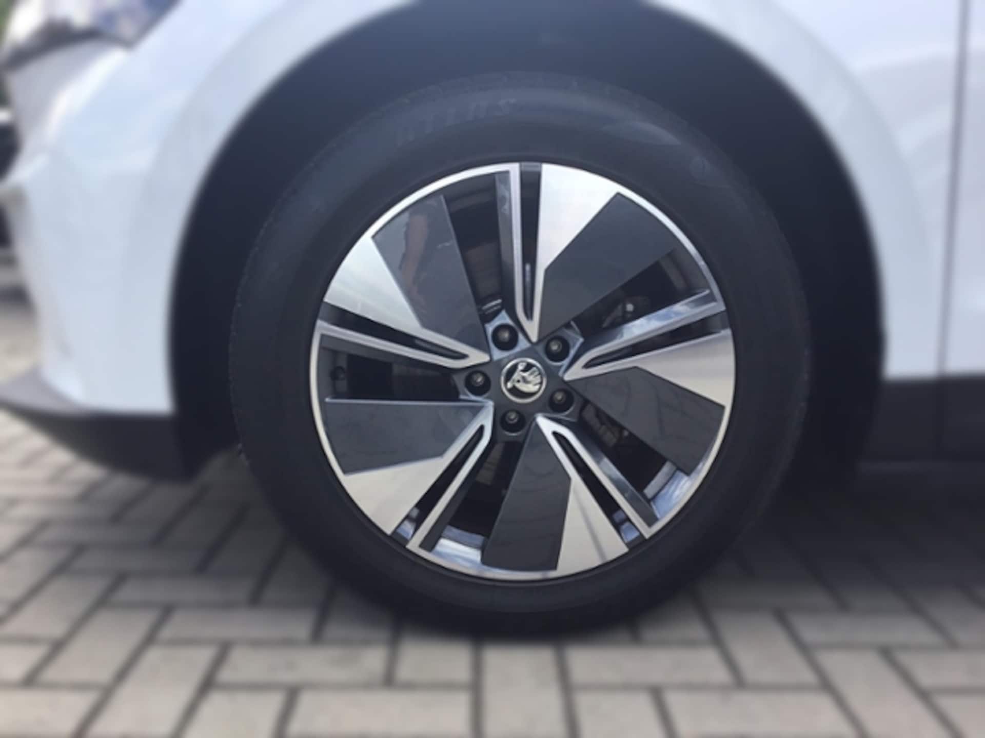 Skoda Enyaq 60
