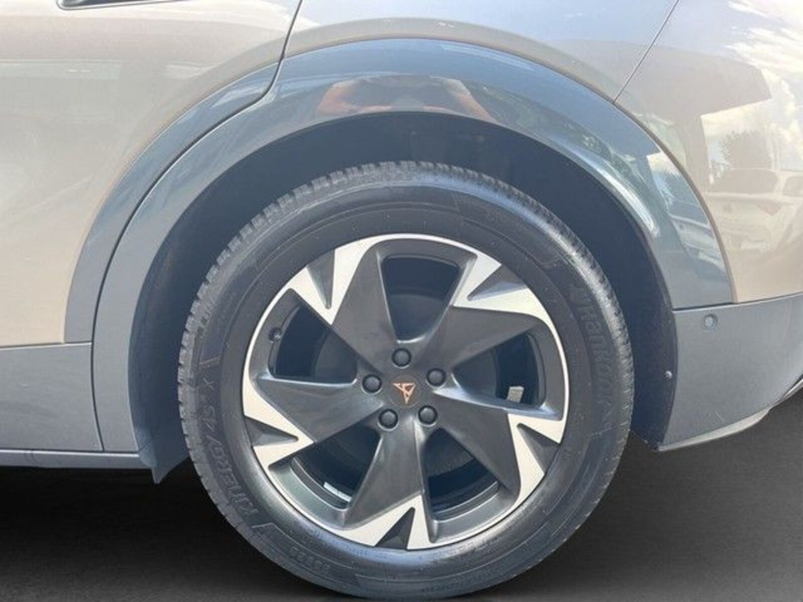 CUPRA Tavascan – Bild 7