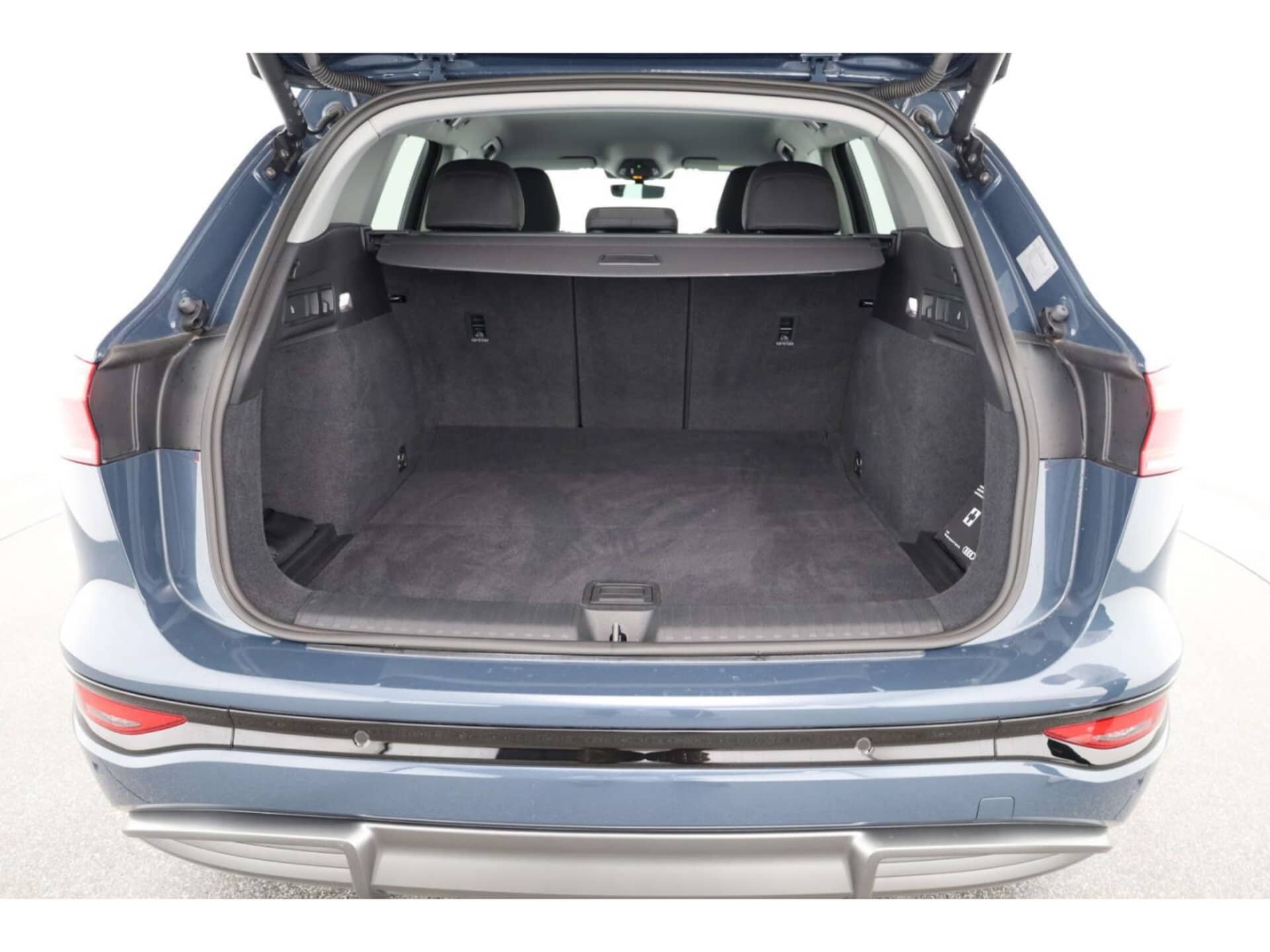 Audi Q6 SUV e-tron