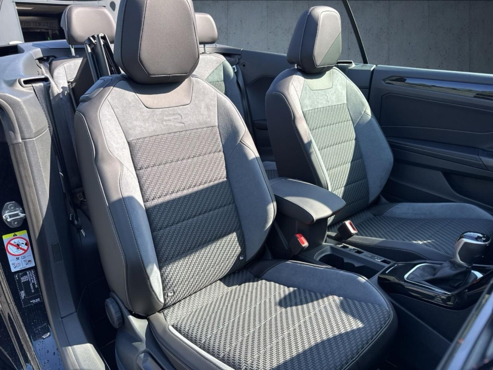 Volkswagen T-Roc Cabriolet – Bild 15
