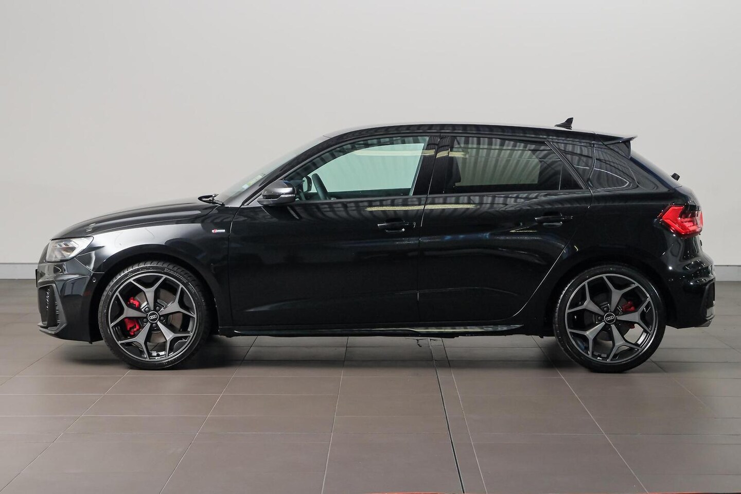Image about Audi A1 Sportback S line 40 TFSI S tronic