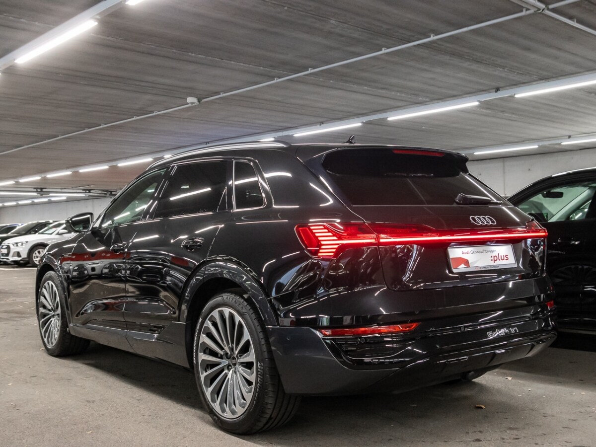 Image about Audi Q8 e-tron advanced 55 e-tron quattro