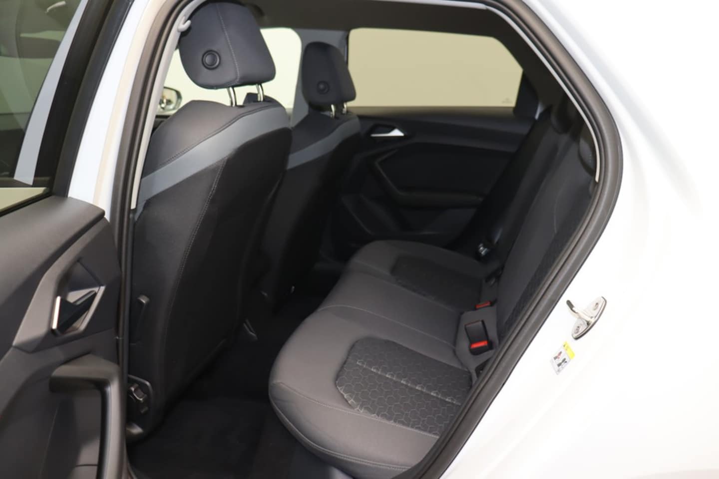 Bild über Audi A1 Sportback advanced 30 TFSI S tronic - für weitere Informationen kontaktieren Sie den Audi Partner