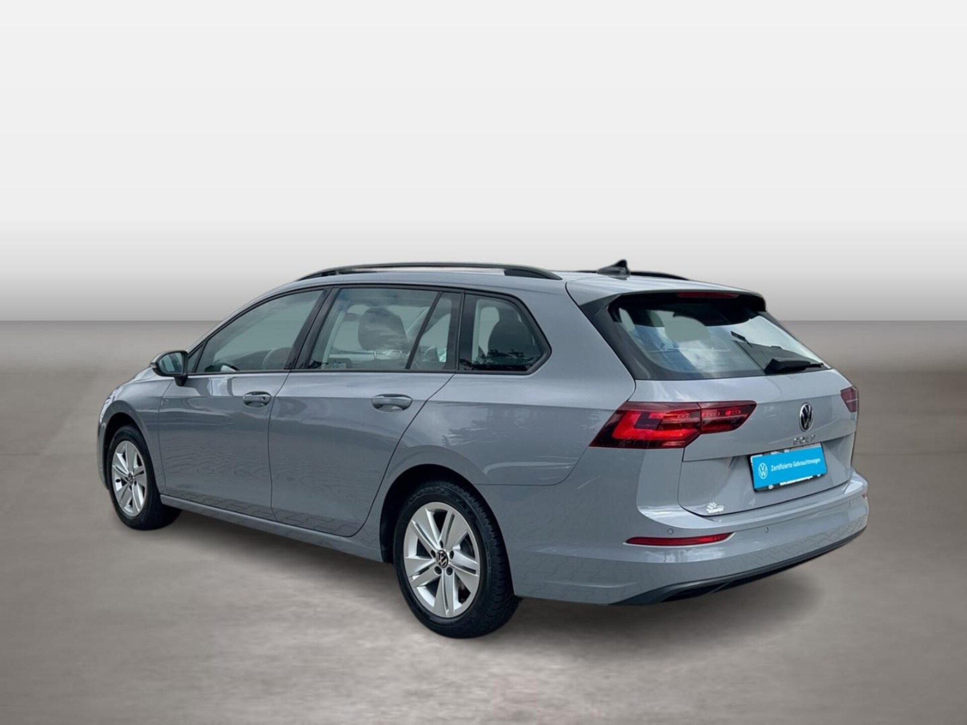 Volkswagen Golf Variant Life
