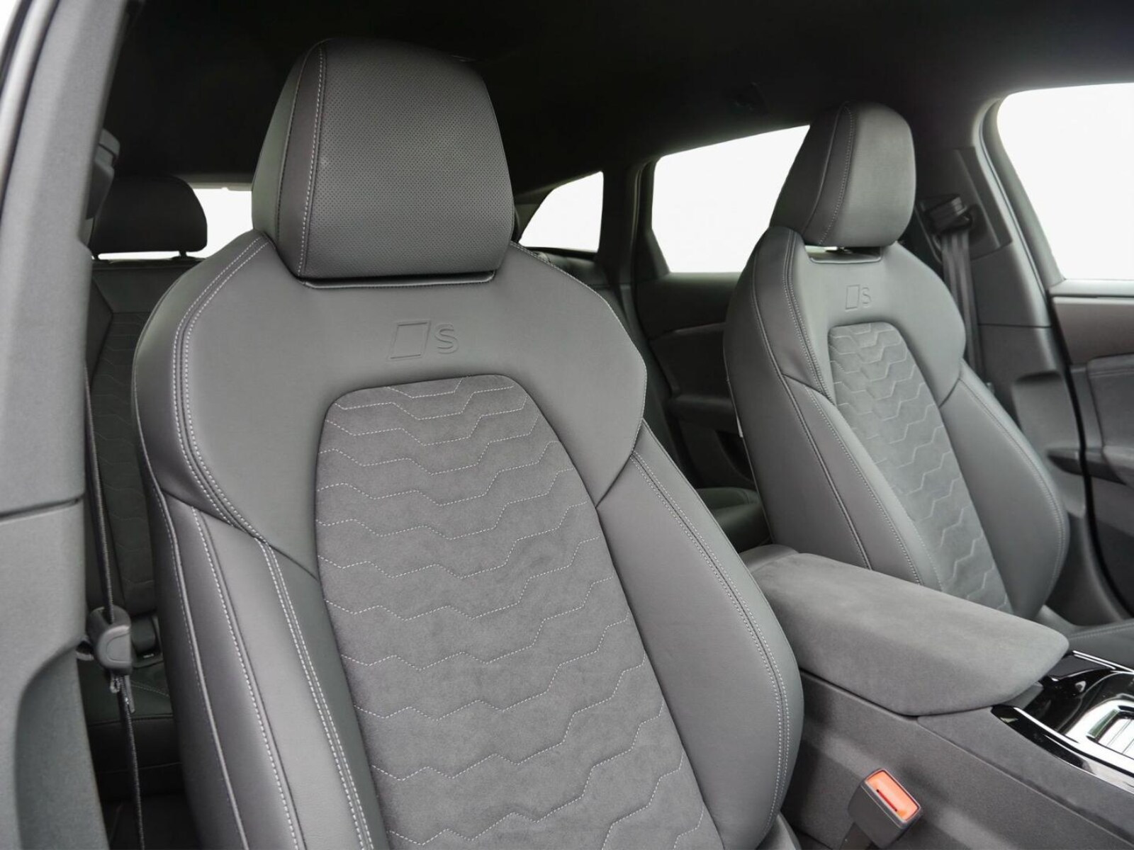 Audi A6 Avant e-tron – Bild 10