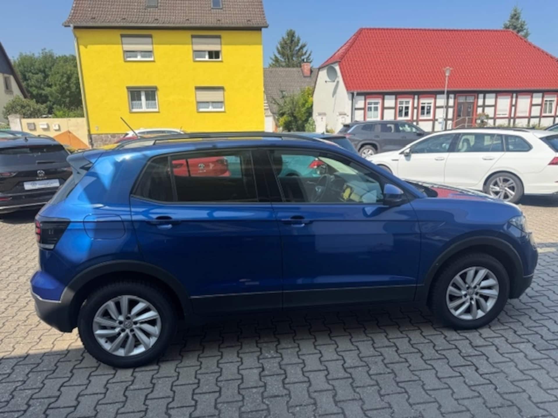 Volkswagen T-Cross Life