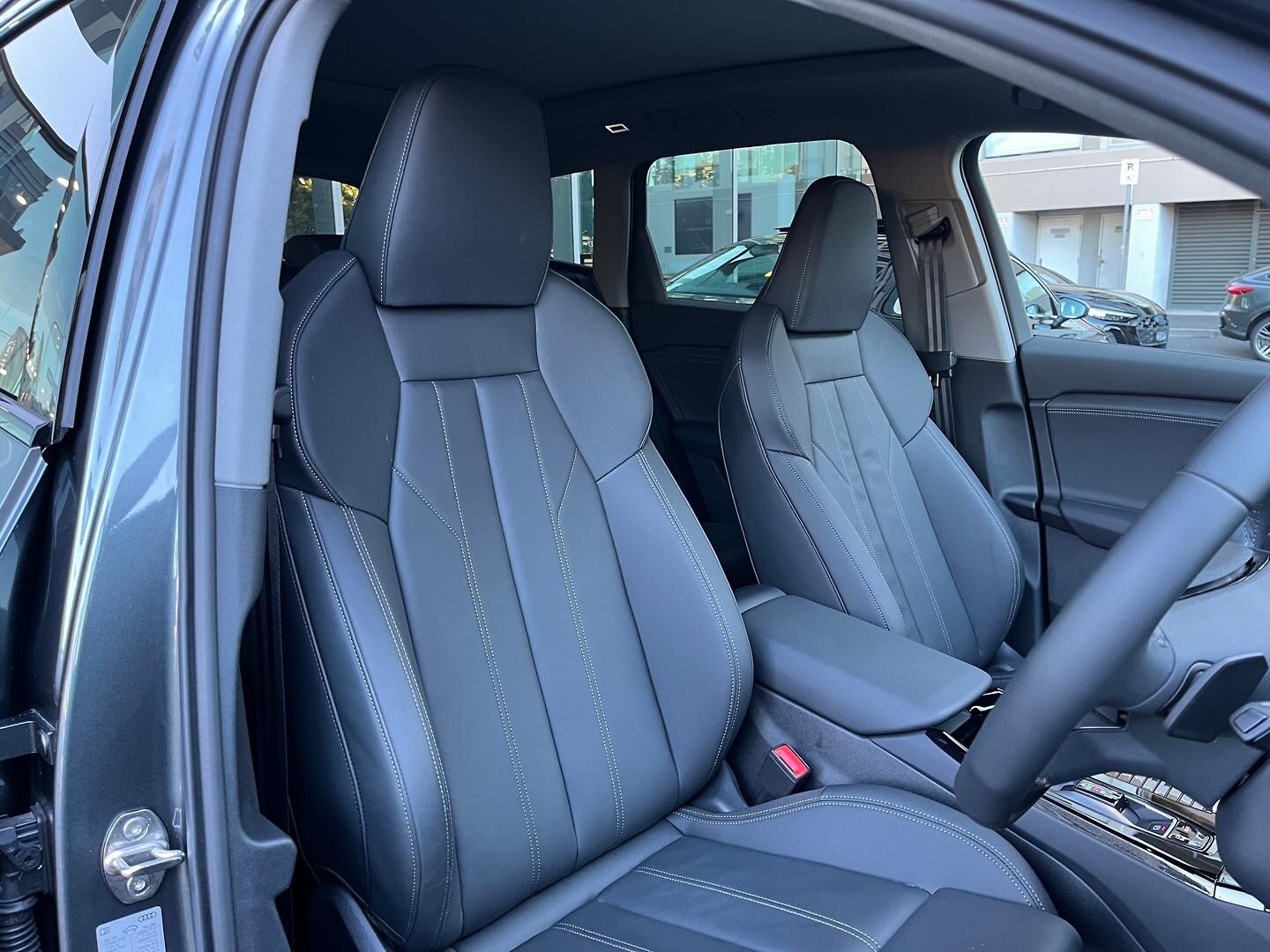 Image about Audi Q6 SUV e-tron e-tron performance