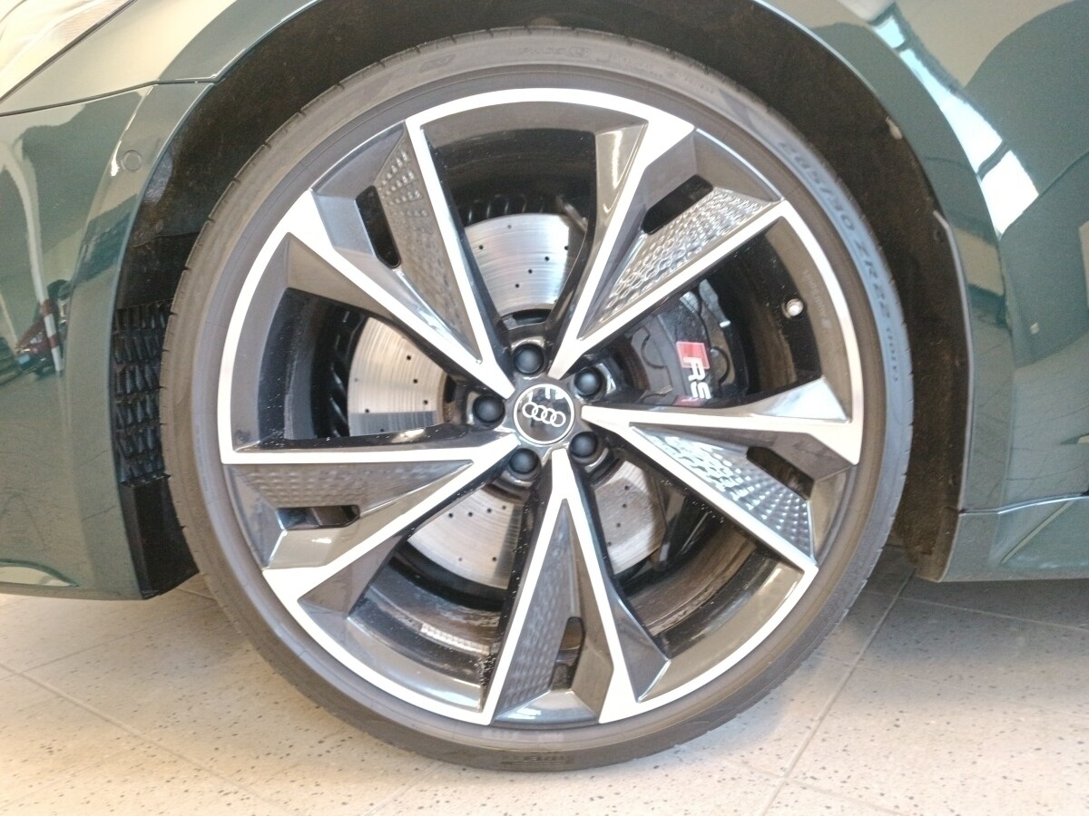 Image about Audi RS 6 Avant TFSI quattro tiptronic