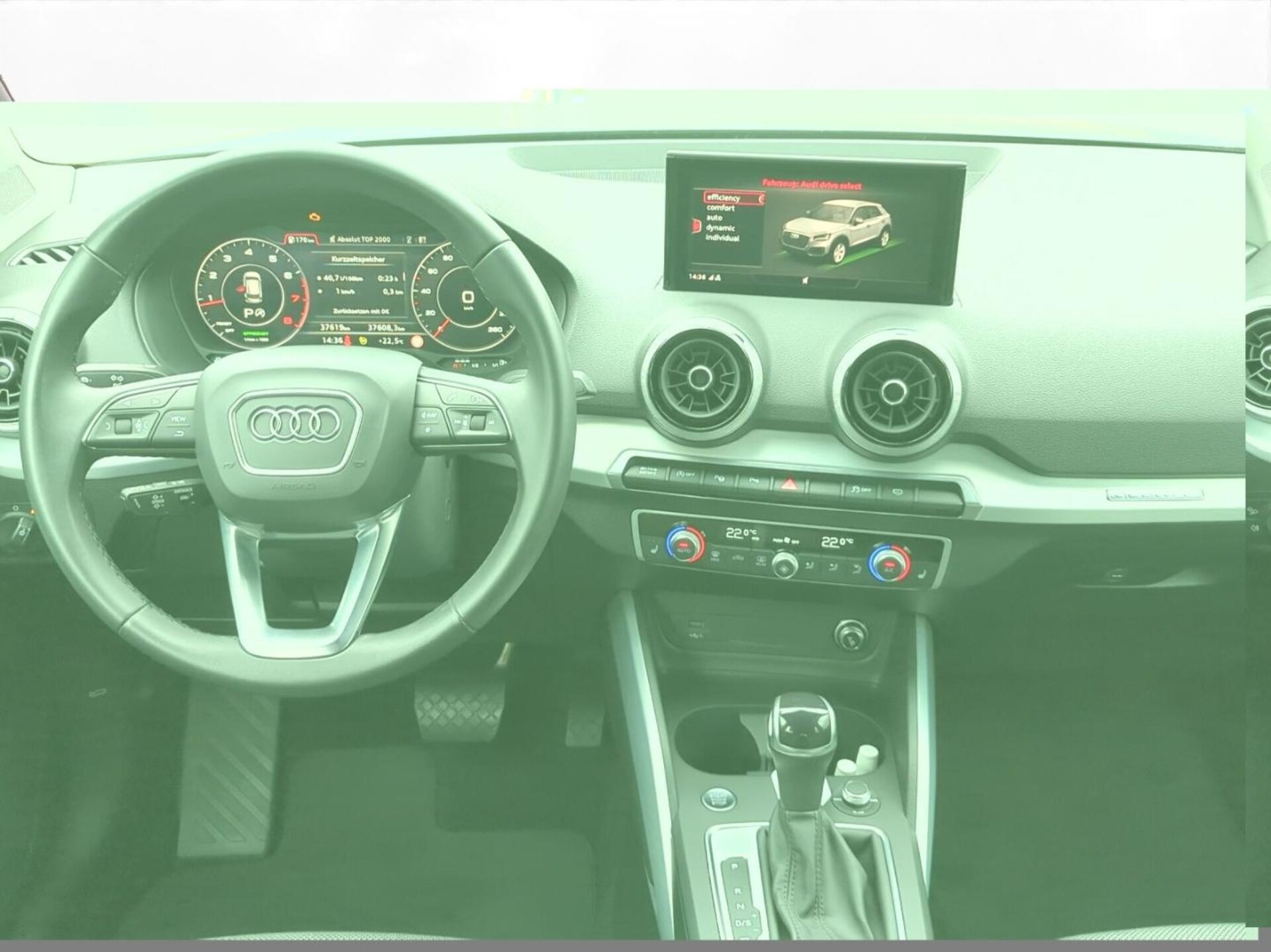 Audi Q2 S line