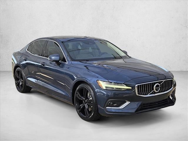 2022 Volvo S60