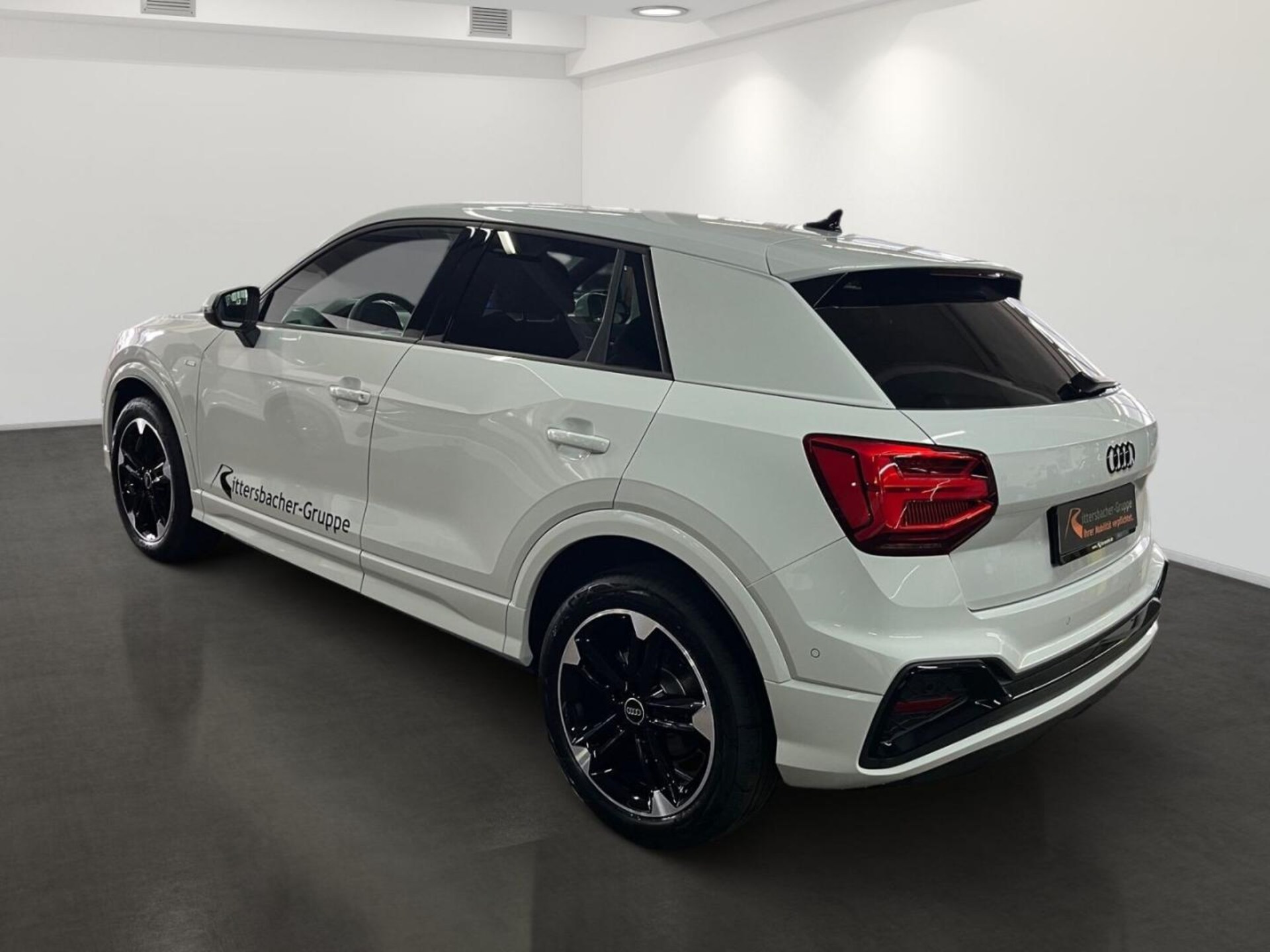 Audi Q2 S line