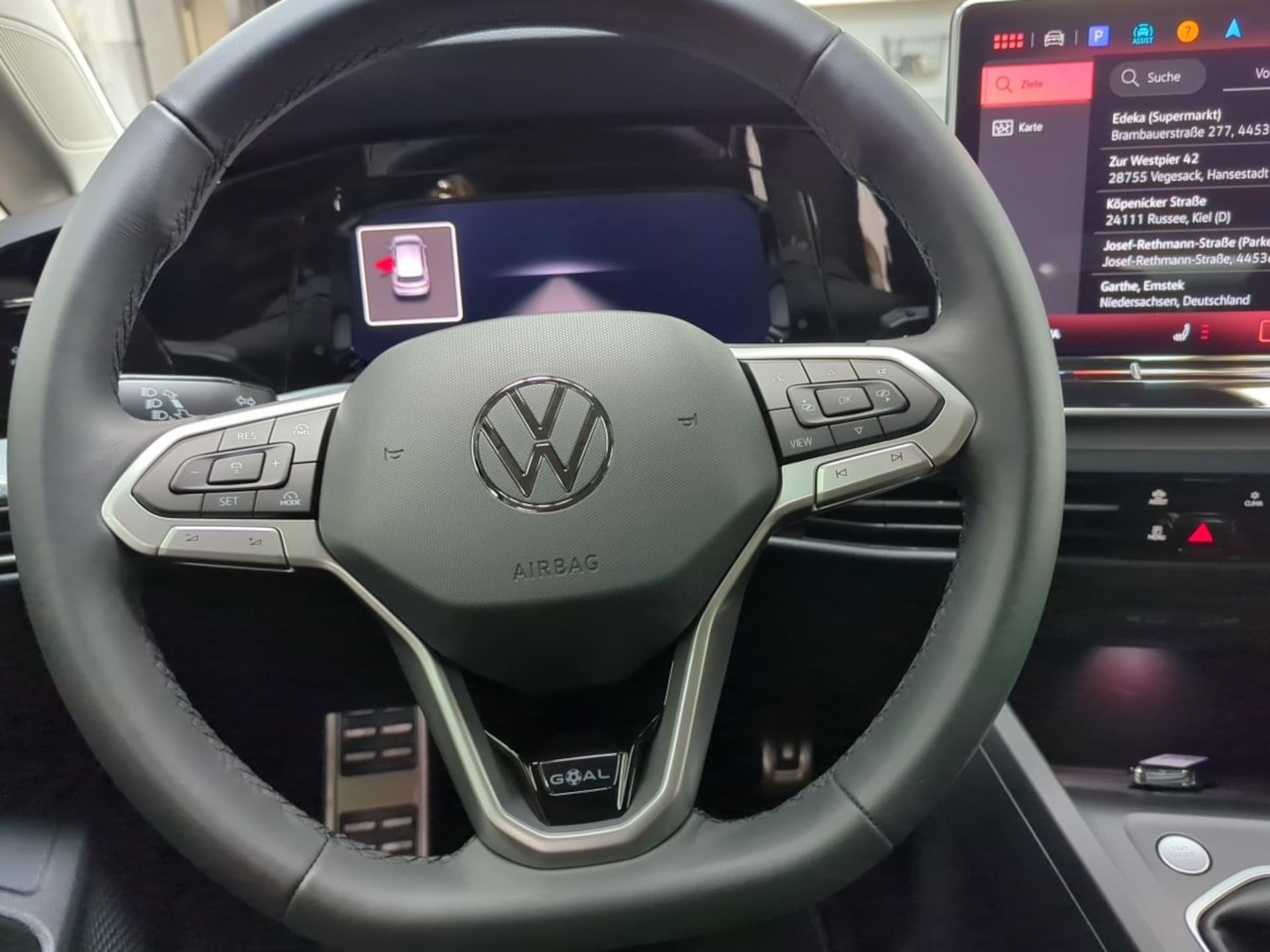 Volkswagen Golf Life
