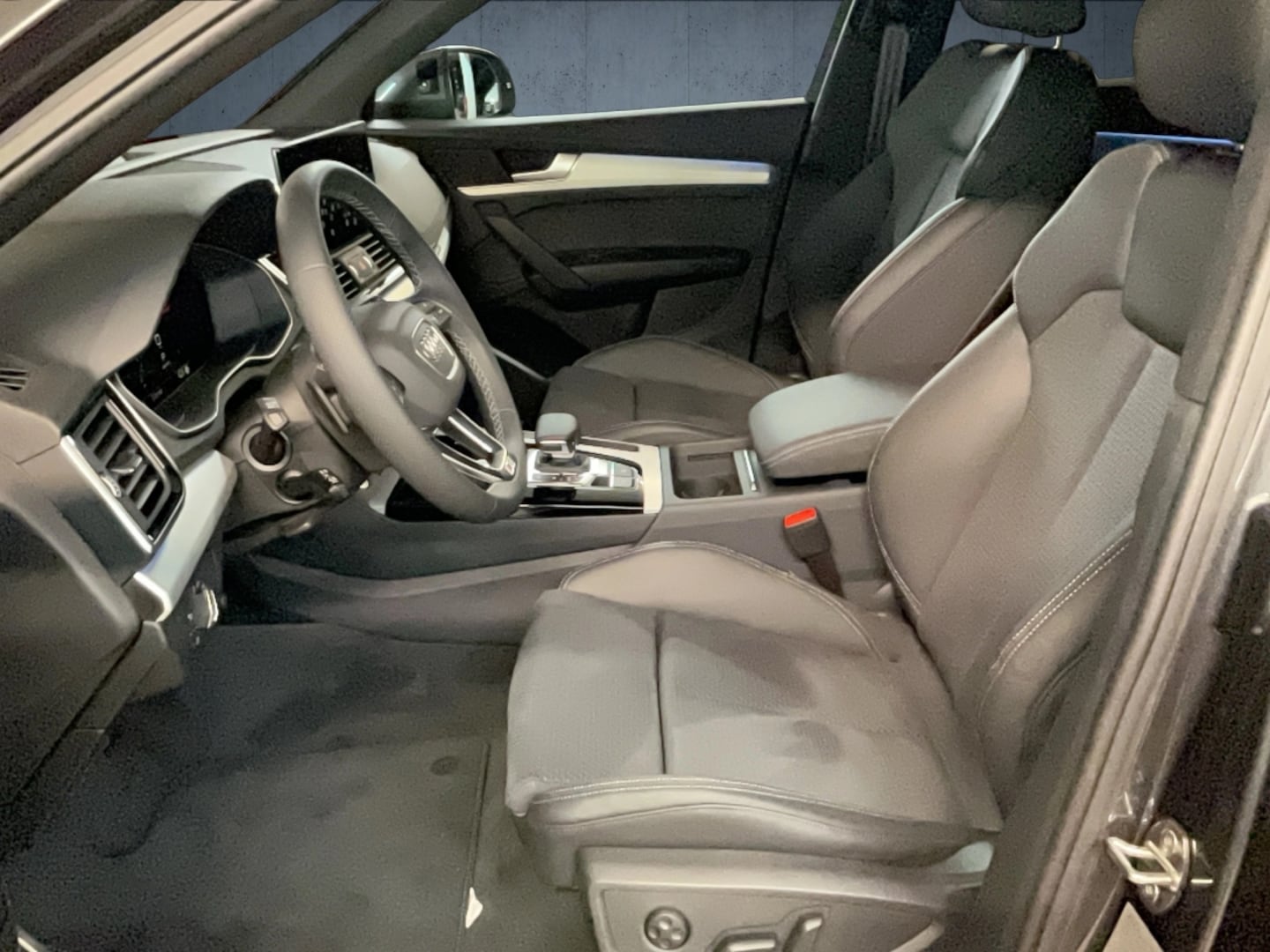 Bild über Audi Q5 Sportback 40 TDI quattro S tronic - für weitere Informationen kontaktieren Sie den Audi Partner
