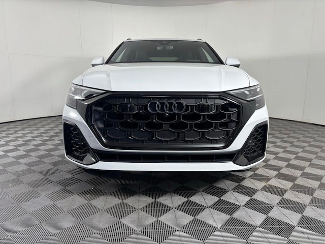 2026 Audi Q8