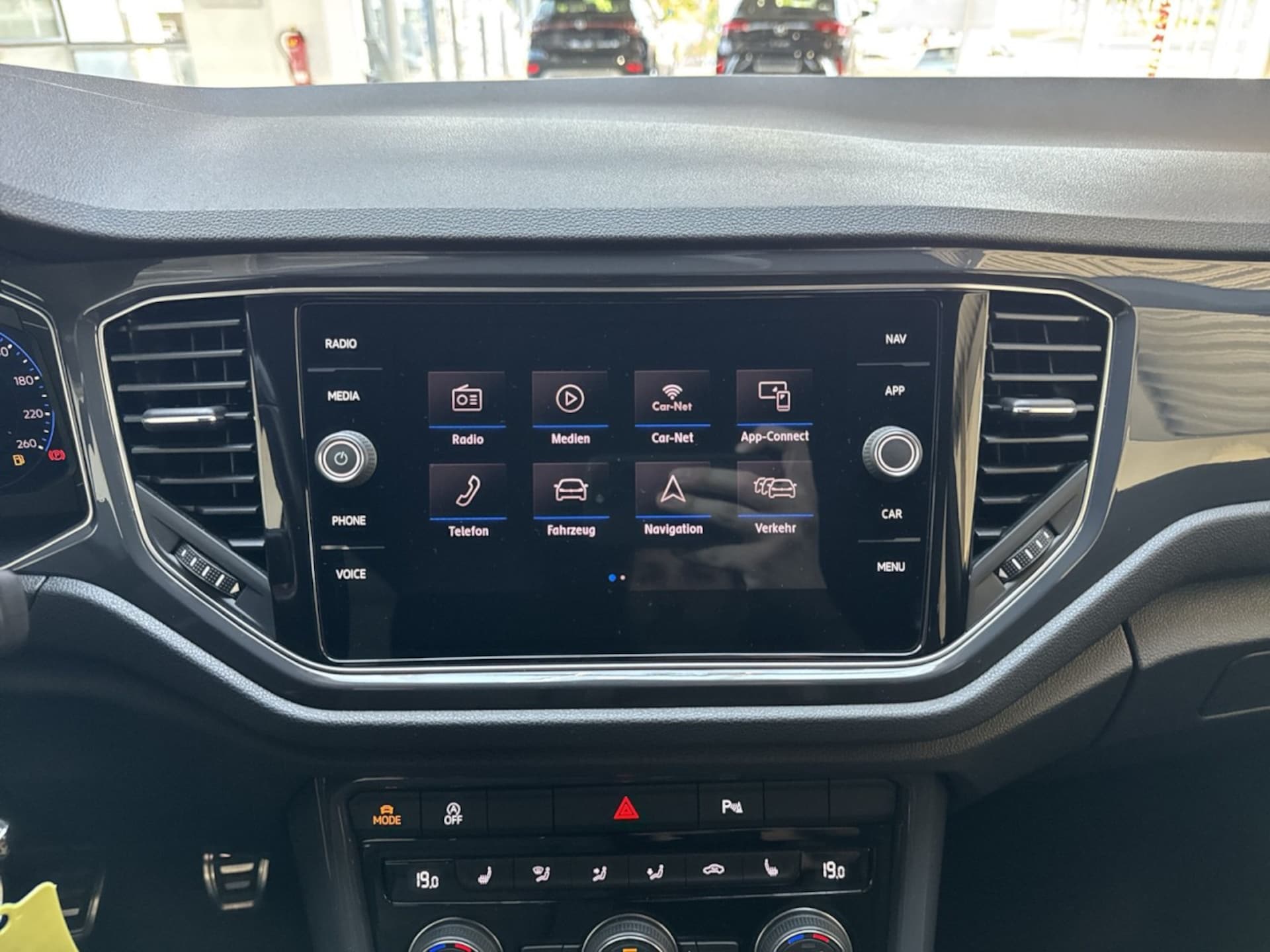 Volkswagen T-Roc Sport
