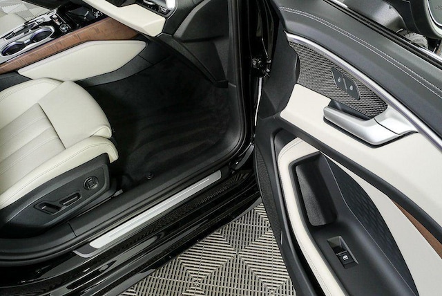 2026 Audi A6 Premium Plus - Photo 26
