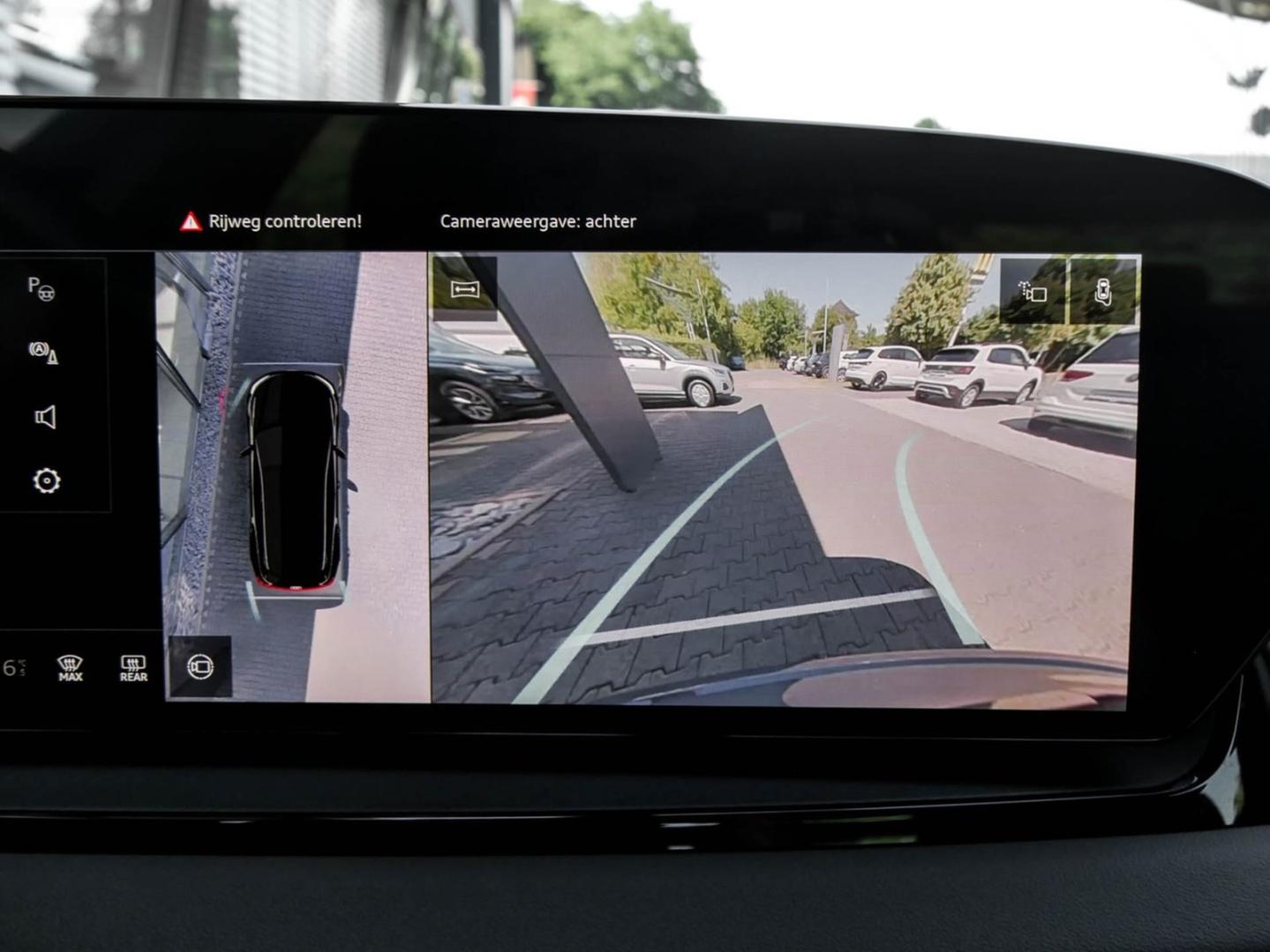 Image about Audi Q6 SUV e-tron e-tron quattro