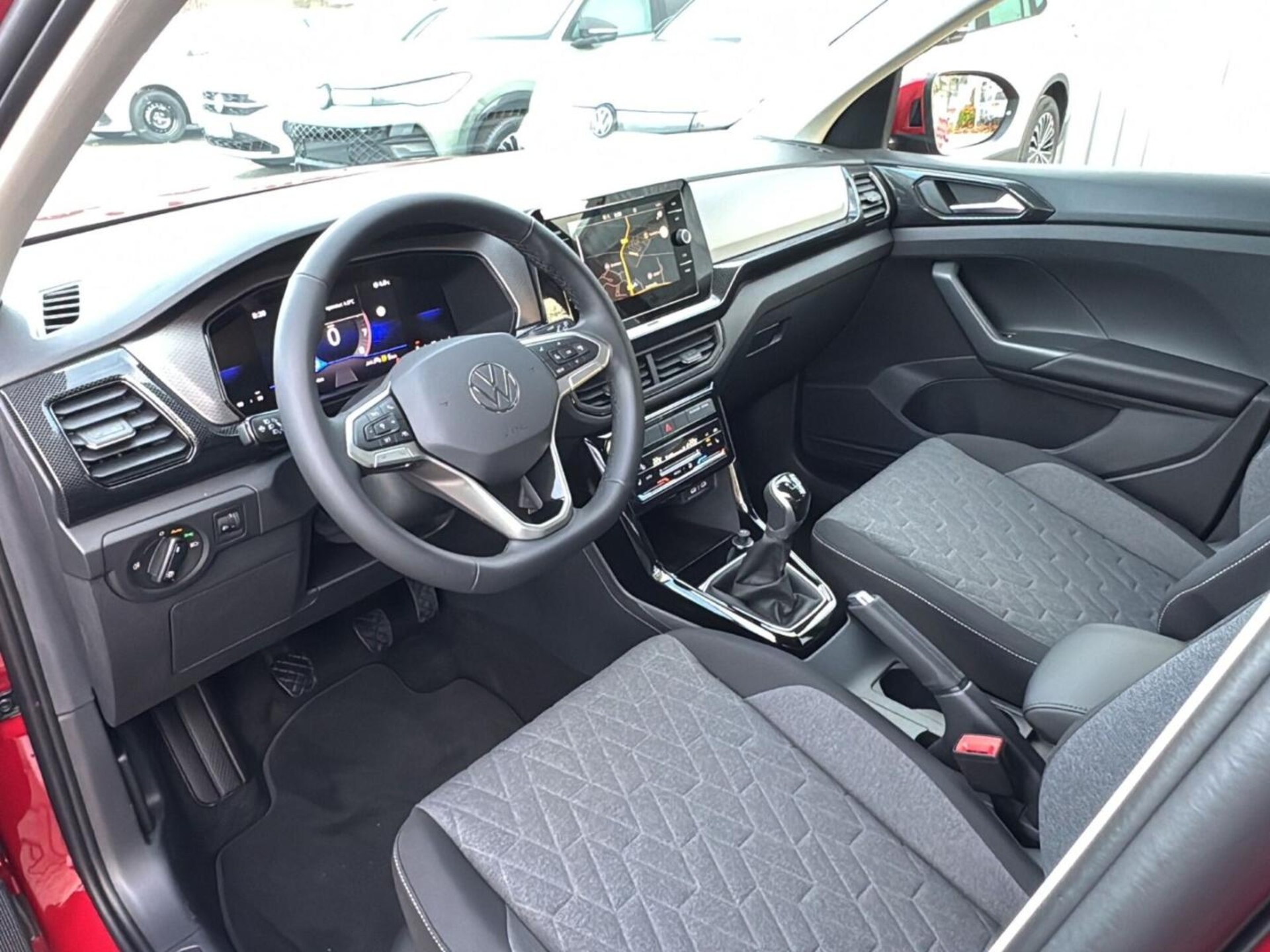 Volkswagen T-Cross Life