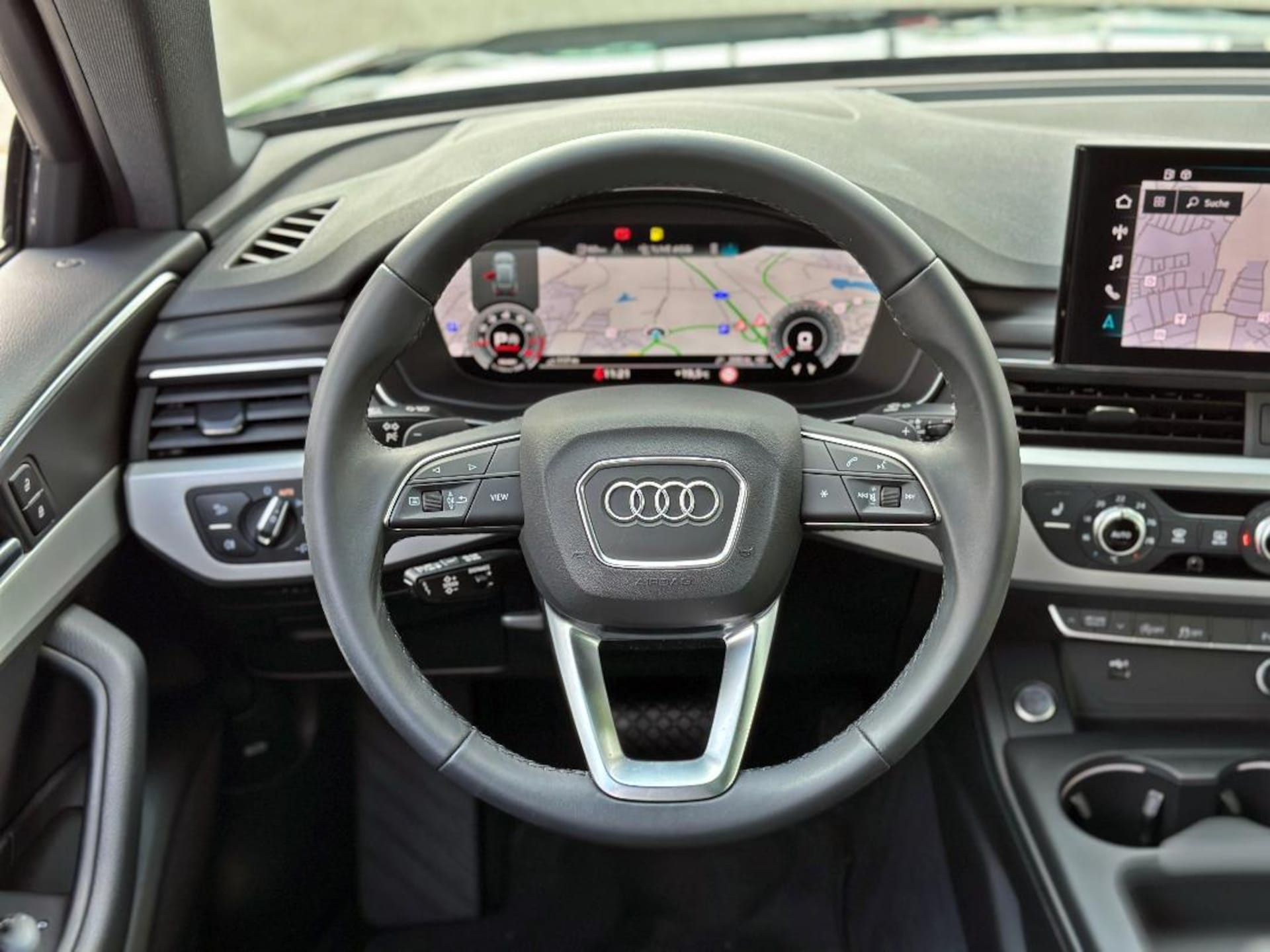 Audi A4 Avant S line