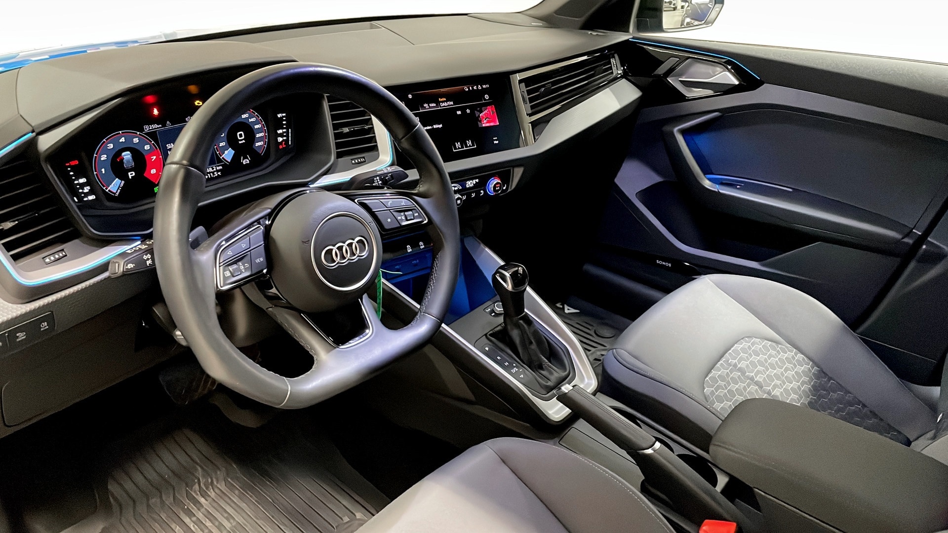 Bild som visar Audi A1 Sportback A1 Sportback 35 TFSI S line 150 hk S tronic - för mer information kontakta din Audi Partner