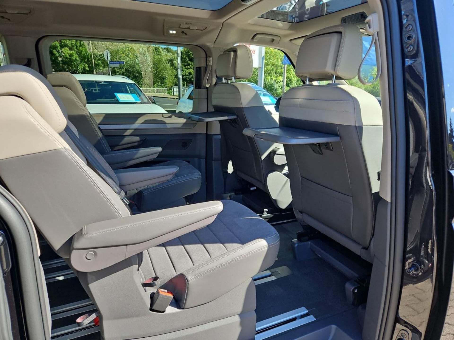 Volkswagen Multivan Life